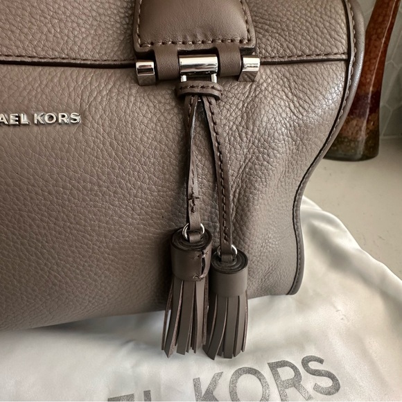 Michael Kors Bedford Pebbled Leather Satchel Bag With Tassels - Taupe - Picture 8 of 13